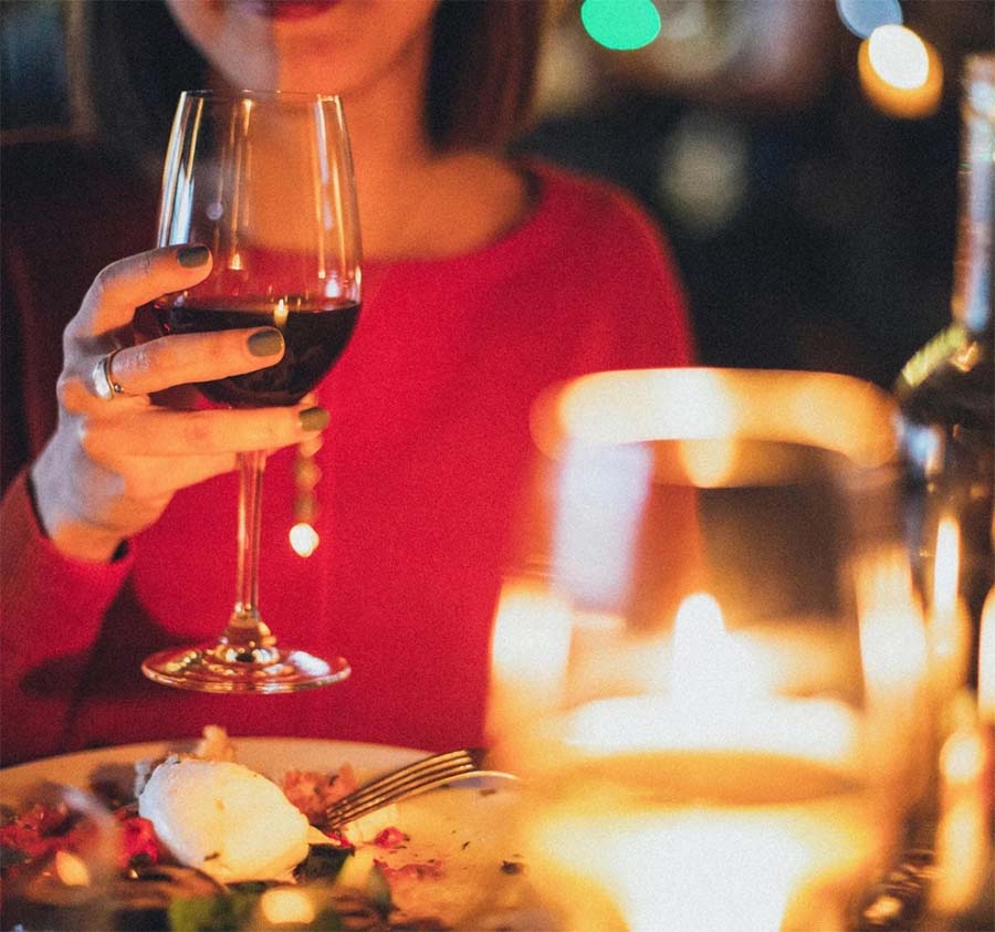 Romantic Bosphorus Dinner Cruise – A Night of Love & Elegance
