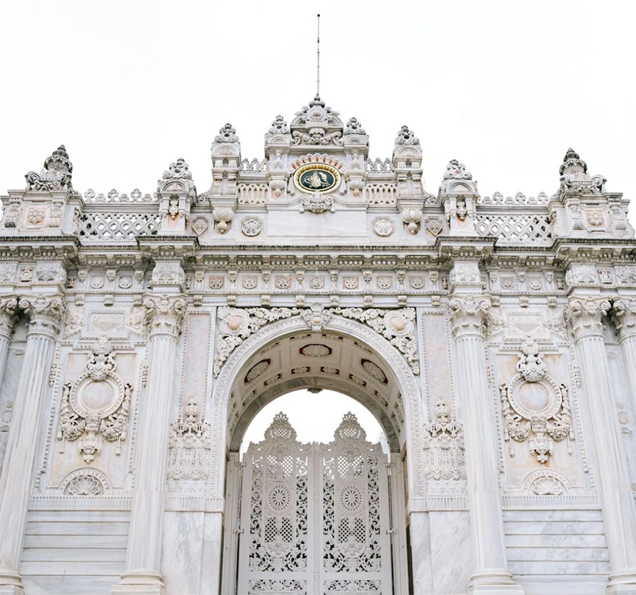 Full-Day Istanbul Tour with Dolmabahçe Palace & Bosphorus Cruise